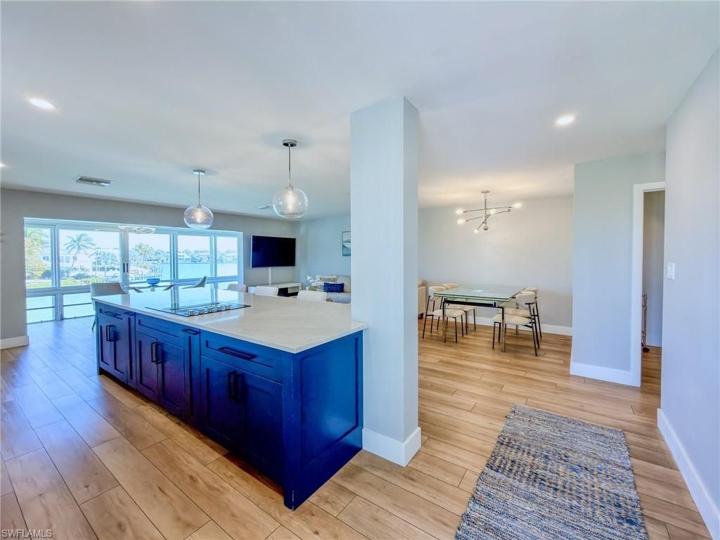 1910 Gulf Shore Blvd N, Unit 312, Naples, FL 34102 Photo