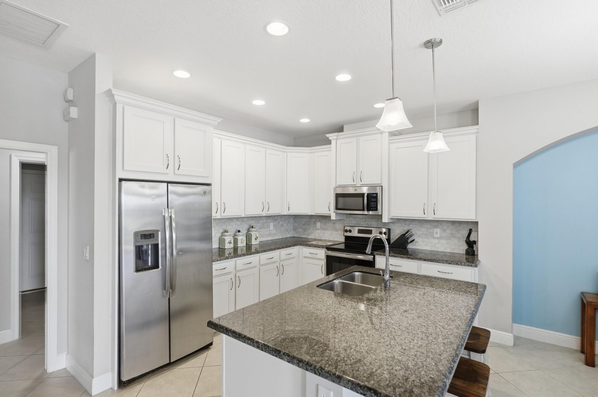 11554 SW Lake Park Drive, Port Saint Lucie, FL 34987 Photo