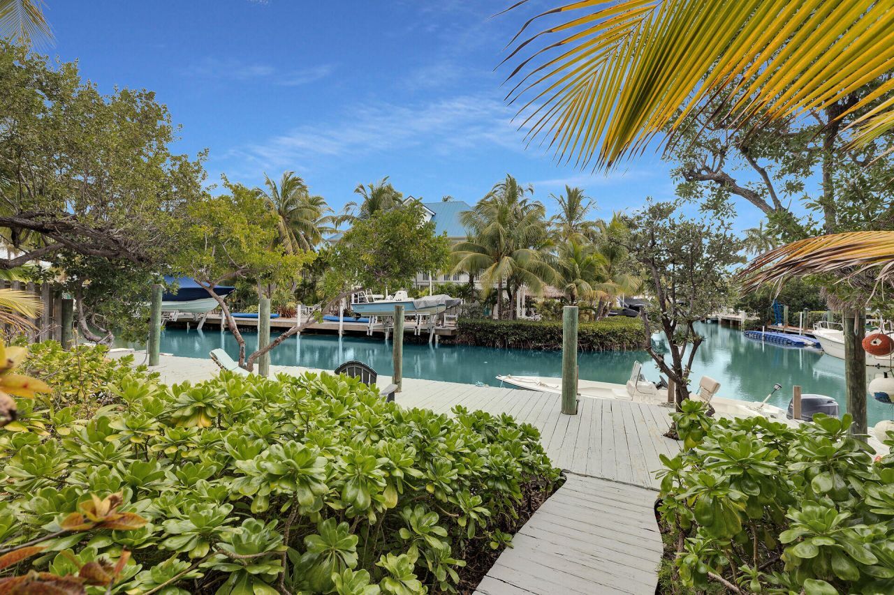 683 Blackbeard Road, Little Torch Key, FL 33042 Photo