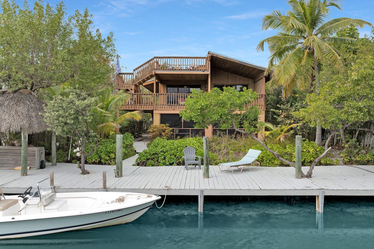 683 Blackbeard Road, Little Torch Key, FL 33042 Photo