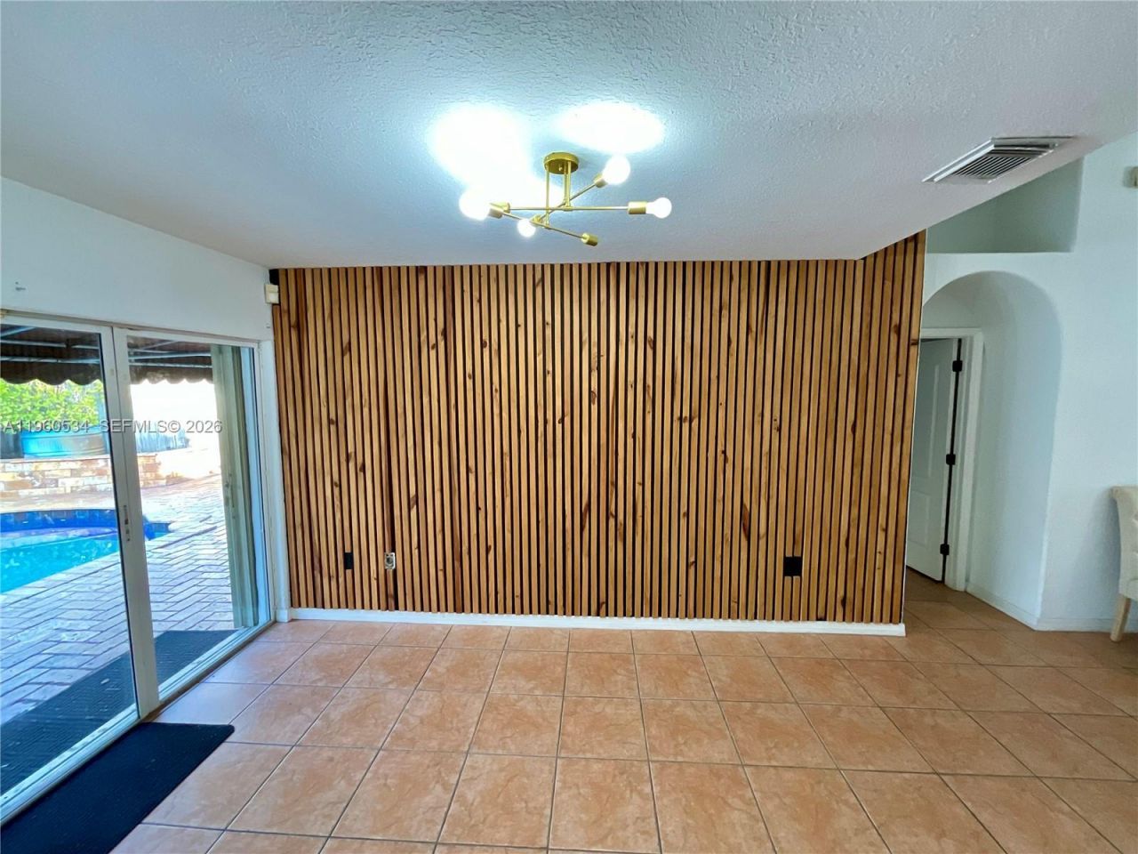 7971 NW 186th Ter, Hialeah, FL 33015 Photo