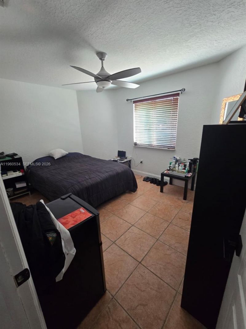 7971 NW 186th Ter, Hialeah, FL 33015 Photo