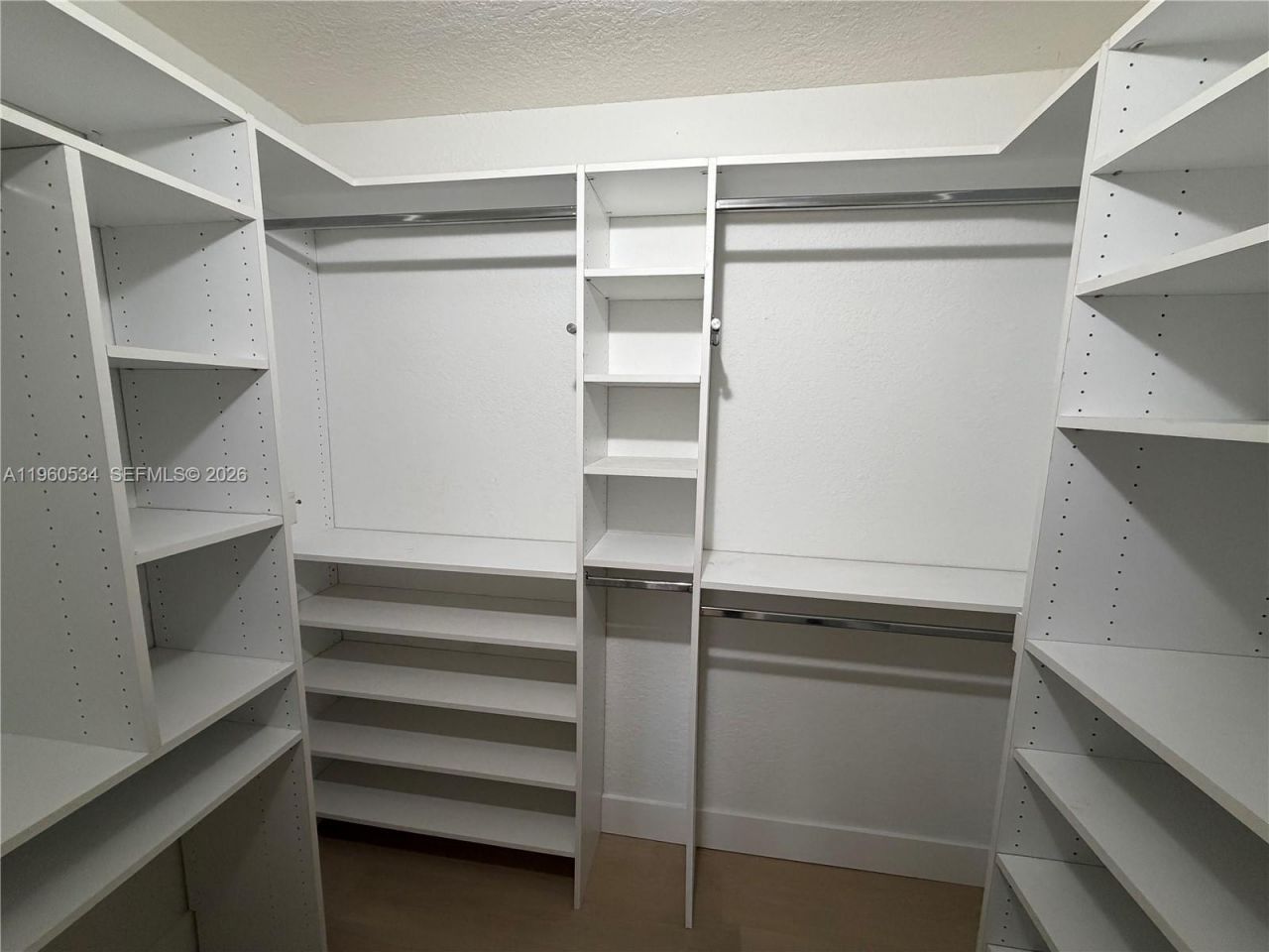 7971 NW 186th Ter, Hialeah, FL 33015 Photo