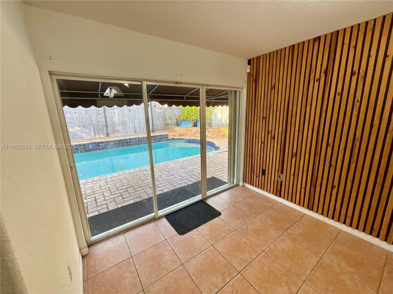 7971 NW 186th Ter, Hialeah, FL 33015 Photo