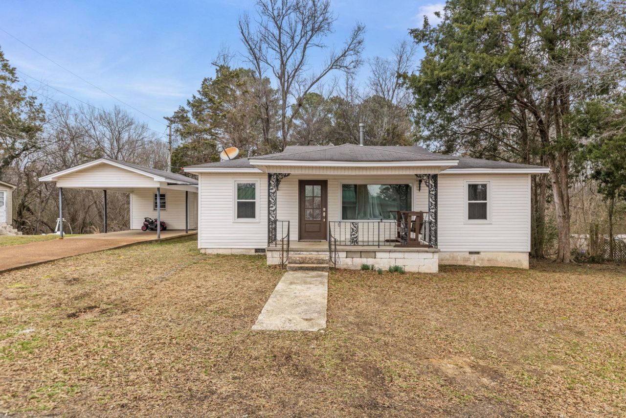 925 Adams St, Cherokee, AL 00000 Main Photo