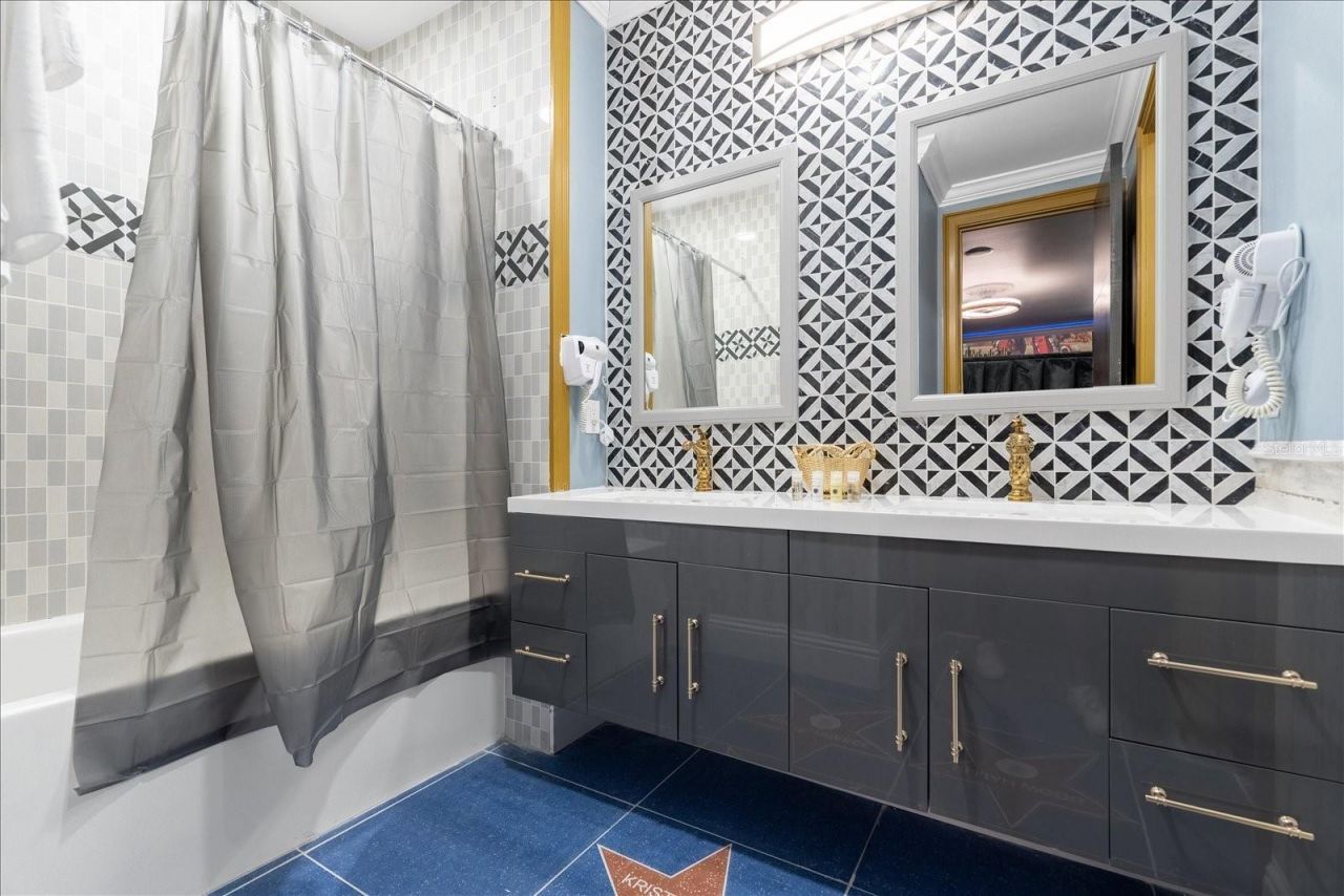 1021 Fantasy Drive, Davenport, FL 33896 Photo