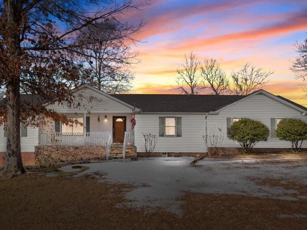 41 Golden Pond Cir , Holladay, TN 38341