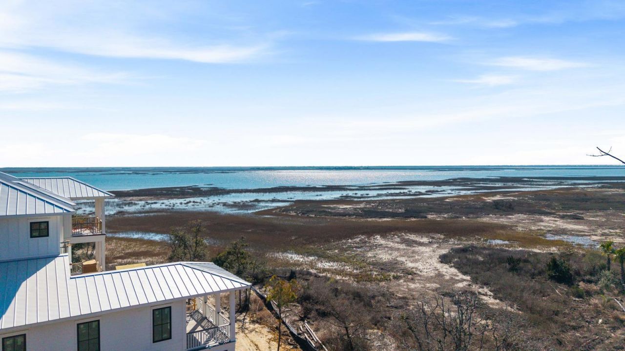 1637 Boston Grill Road Photo 6