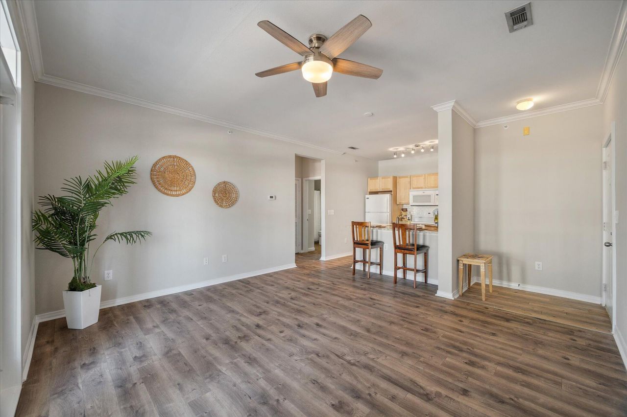 130 River Landing Drive Photo 6