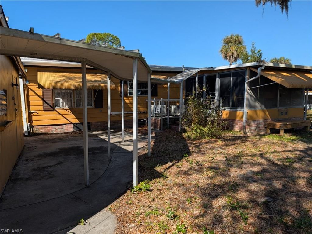 807 Holly Berry Ct, North Fort Myers, FL 33917 Photo