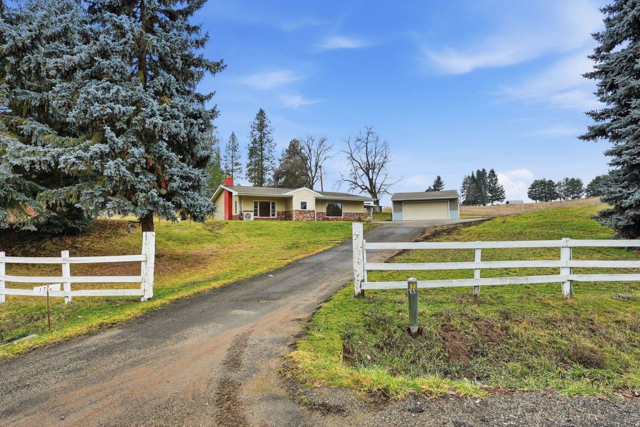 17915 N Dartford Dr, Colbert, WA 99005 Main Photo