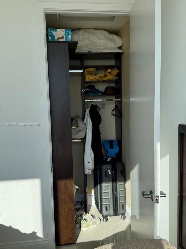 18201 Collins Ave, Unit 3407, Sunny Isles Beach, FL 33160 Photo