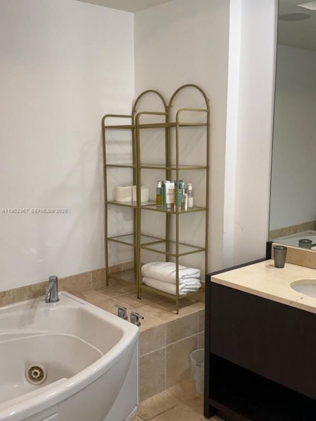 18201 Collins Ave, Unit 3407, Sunny Isles Beach, FL 33160 Photo