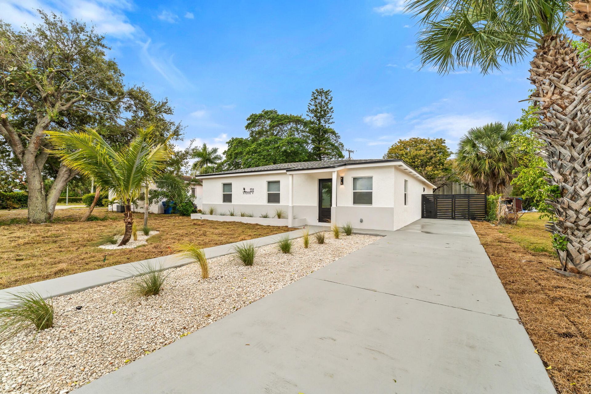 1311 Avenue H, Riviera Beach, FL 33404 Photo