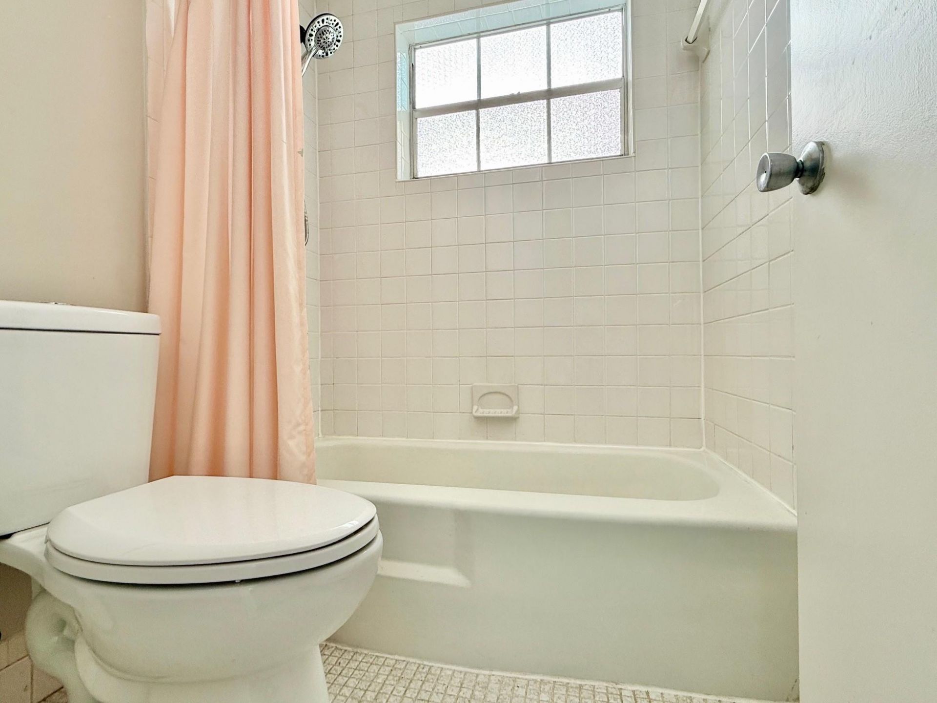 4401 NW 41st Street, Unit 104, Lauderdale Lakes, FL 33319 Photo