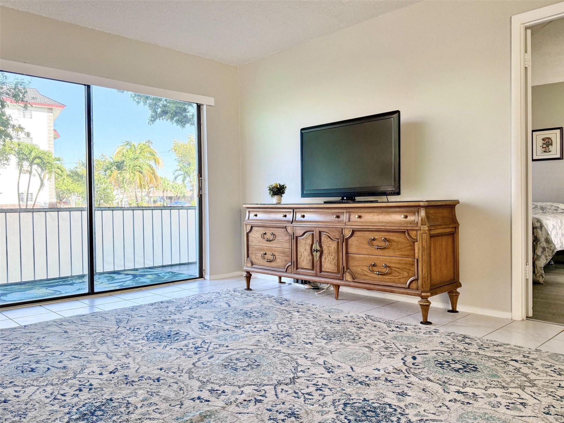 4401 NW 41st Street, Unit 104, Lauderdale Lakes, FL 33319 Photo