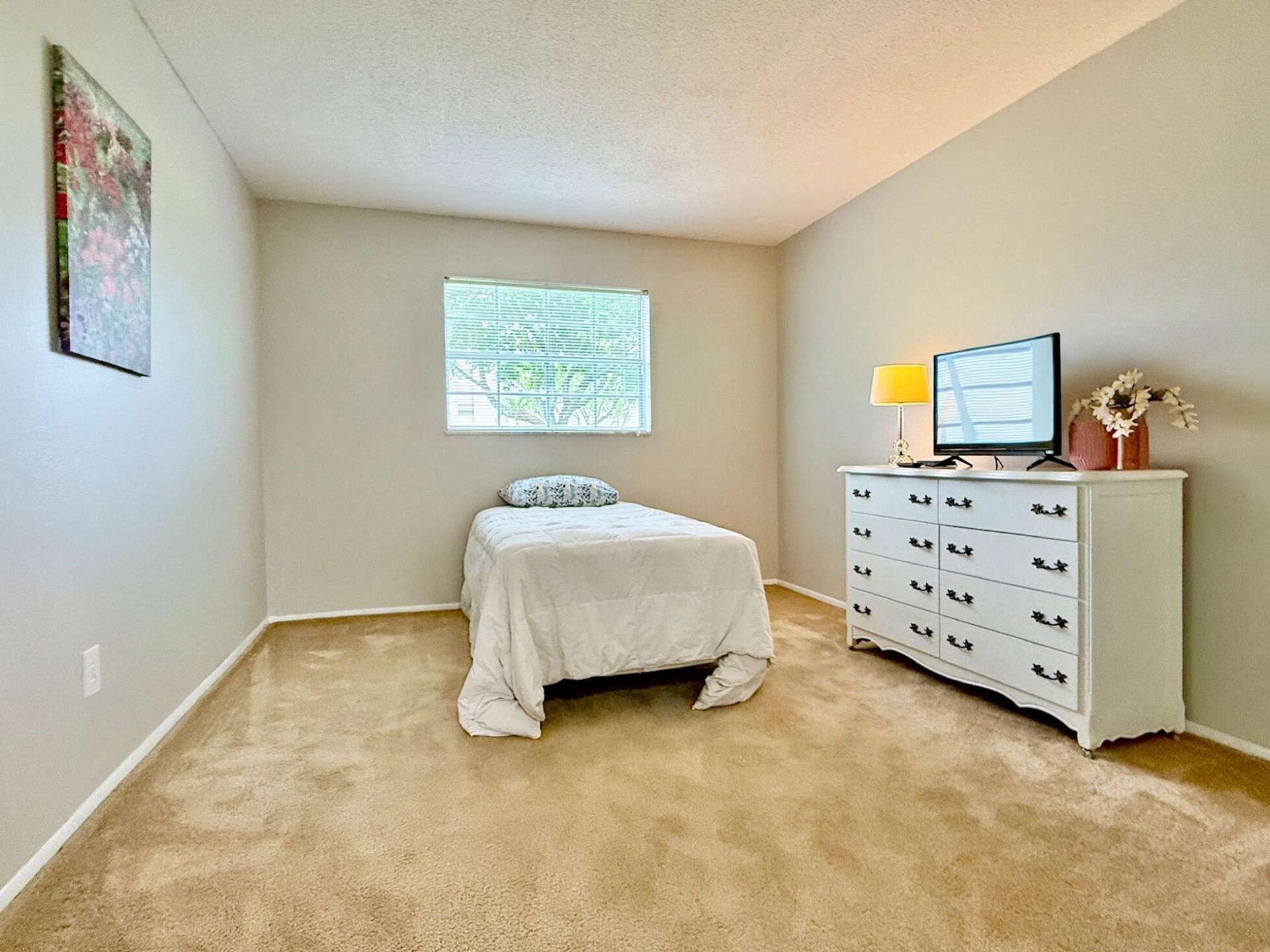 4401 NW 41st Street, Unit 104, Lauderdale Lakes, FL 33319 Photo