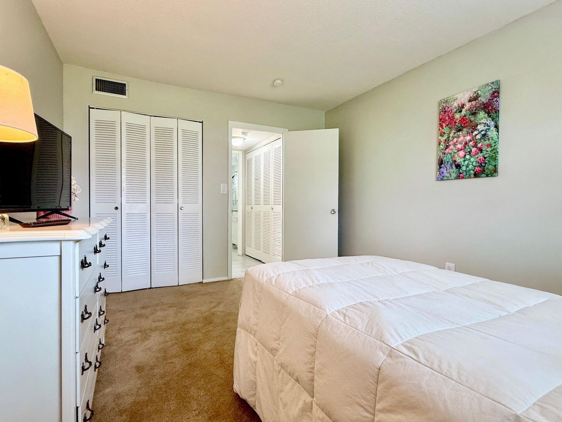 4401 NW 41st Street, Unit 104, Lauderdale Lakes, FL 33319 Photo
