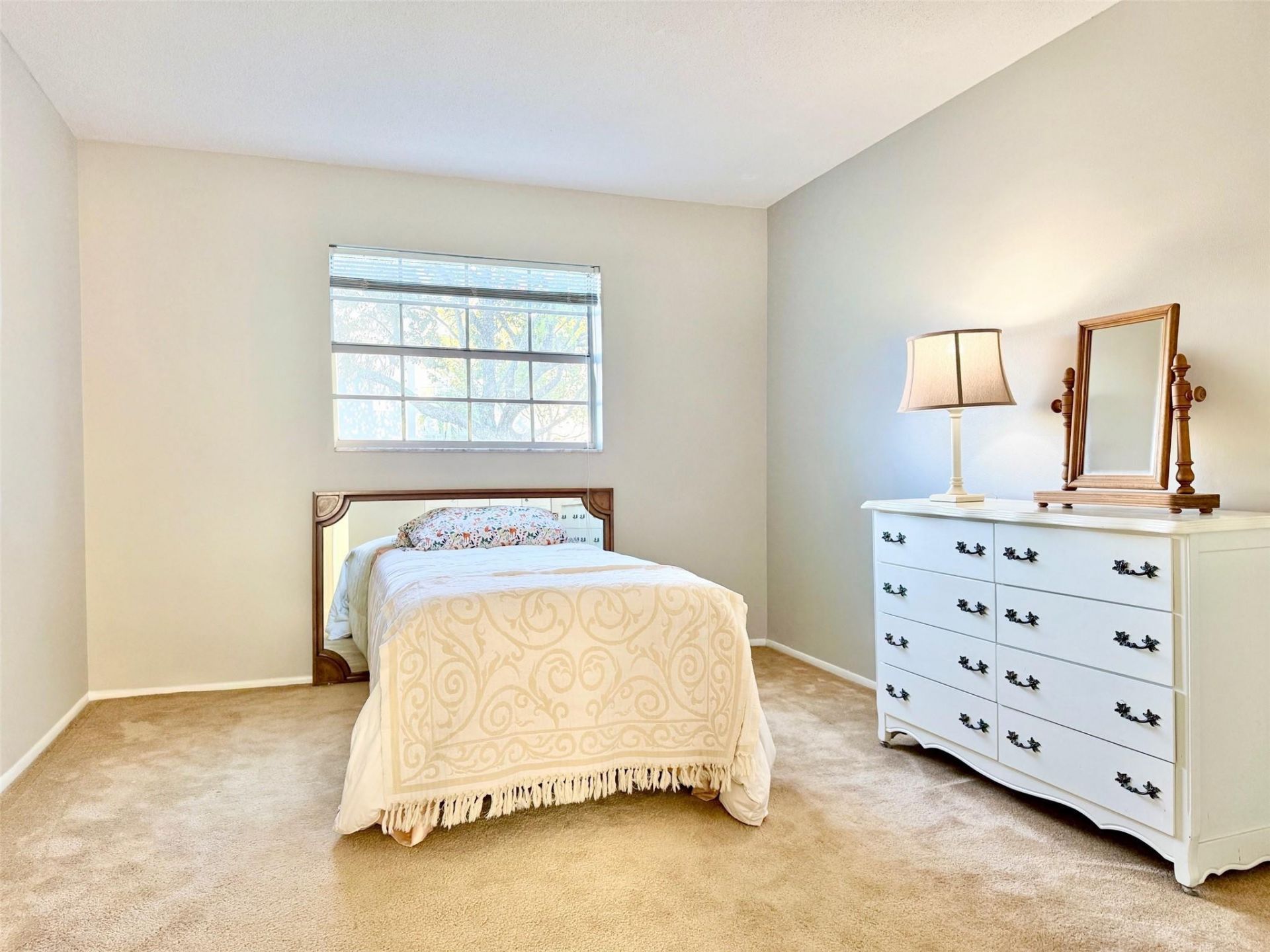 4401 NW 41st Street, Unit 104, Lauderdale Lakes, FL 33319 Photo