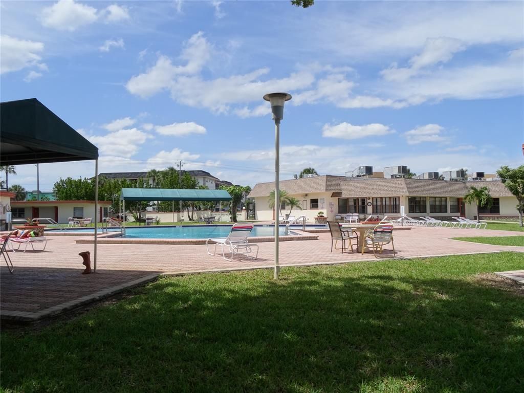 4401 NW 41st Street, Unit 104, Lauderdale Lakes, FL 33319 Photo