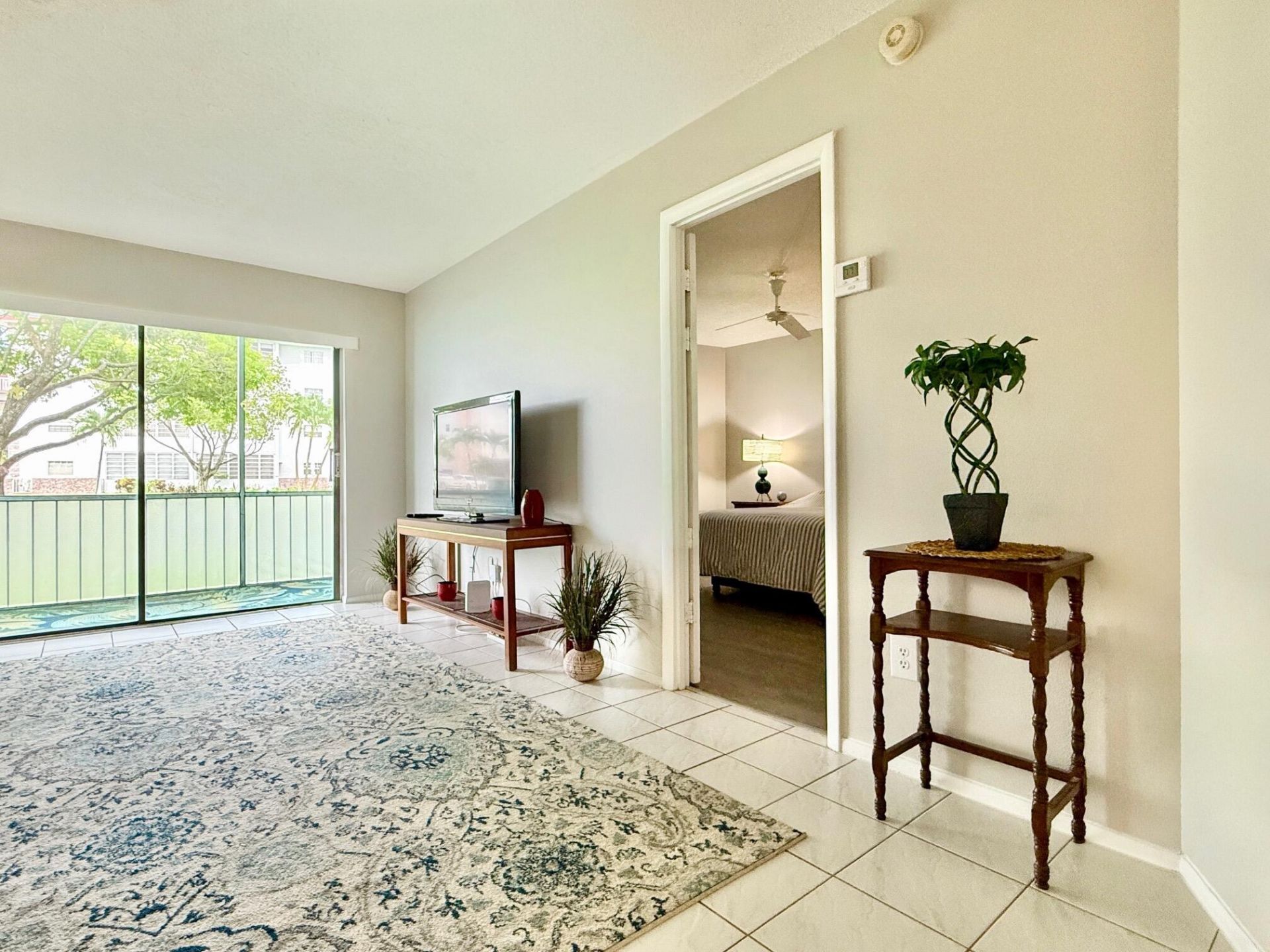 4401 NW 41st Street, Unit 104, Lauderdale Lakes, FL 33319 Photo