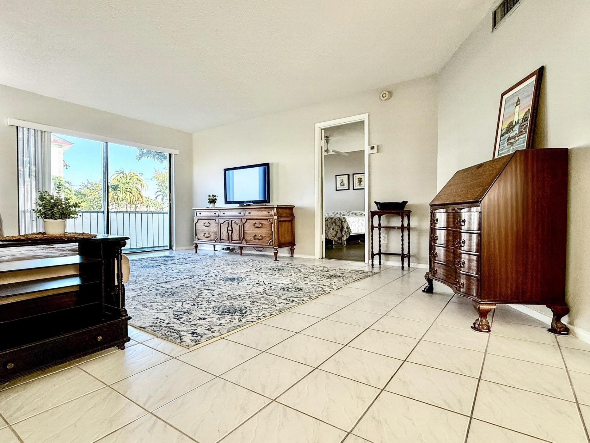 4401 NW 41st Street, Unit 104, Lauderdale Lakes, FL 33319 Photo