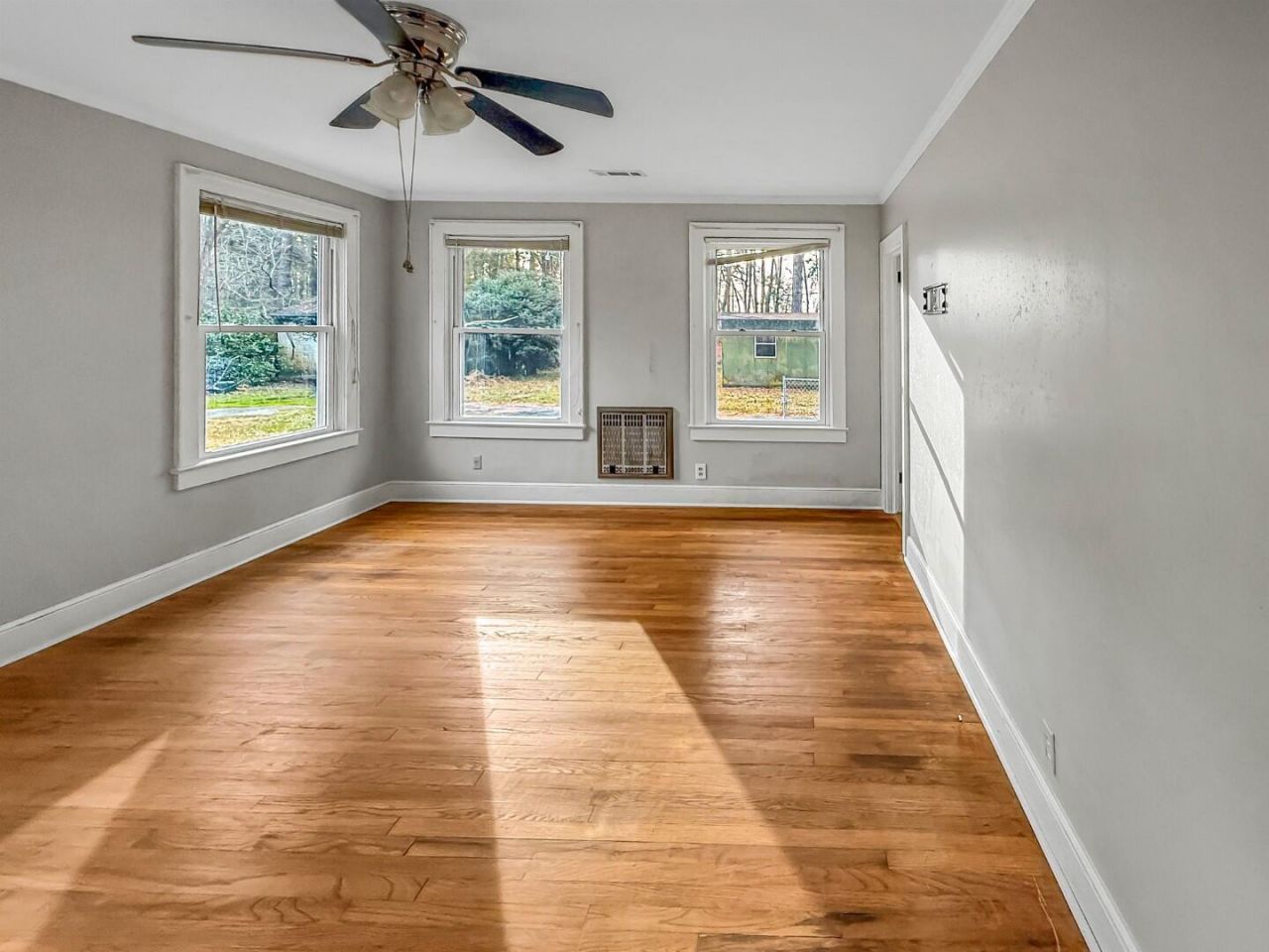 154 Old House Road Photo 15