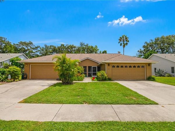 494 Saint Andrews BLVD, Unit 14, NAPLES, FL 34113