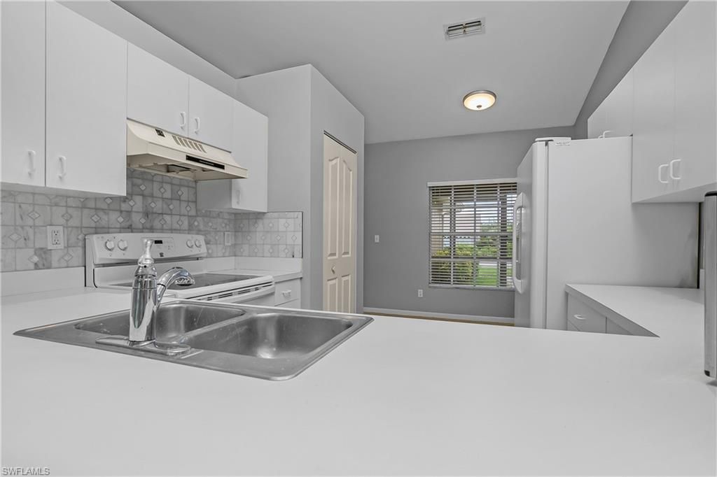 494 Saint Andrews Blvd, Unit 14, Naples, FL 34113 Photo