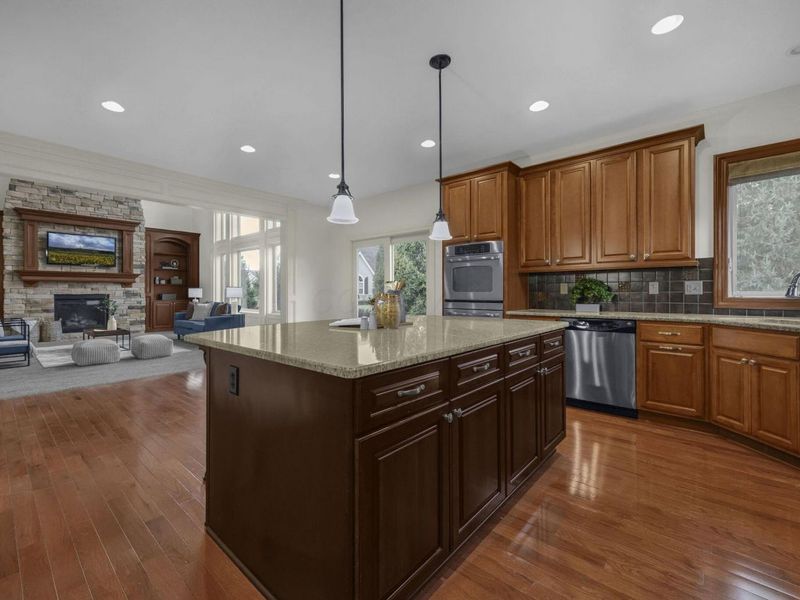 7196 S Maple Leaf Circle, Blacklick, OH 43004 Photo 27