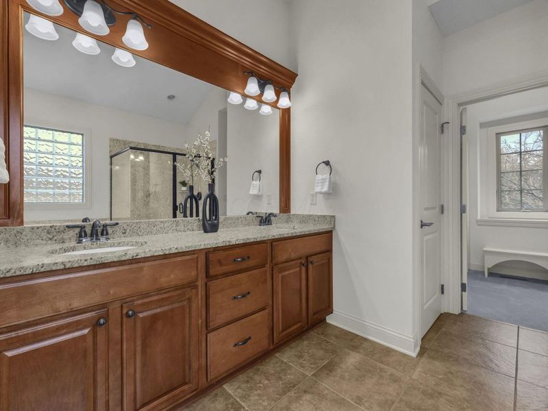 7196 S Maple Leaf Circle, Blacklick, OH 43004 Photo 33