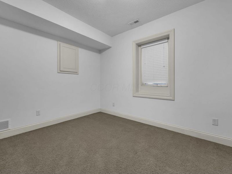 7196 S Maple Leaf Circle, Blacklick, OH 43004 Photo 58