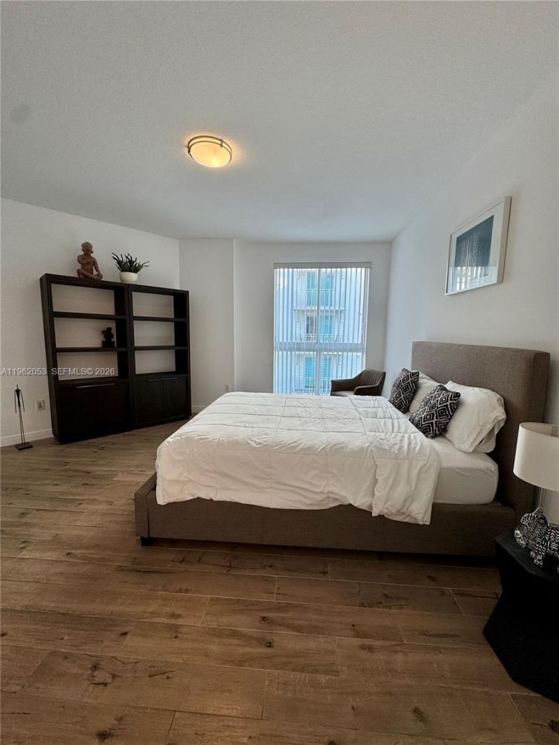 7275 SW 90th Way , Unit 301, Miami, FL 33156 Photo