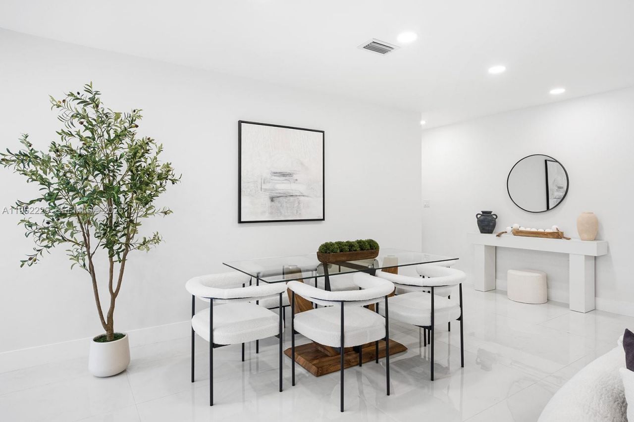 12330 SW 195th Ter, Miami, FL 33177 Photo