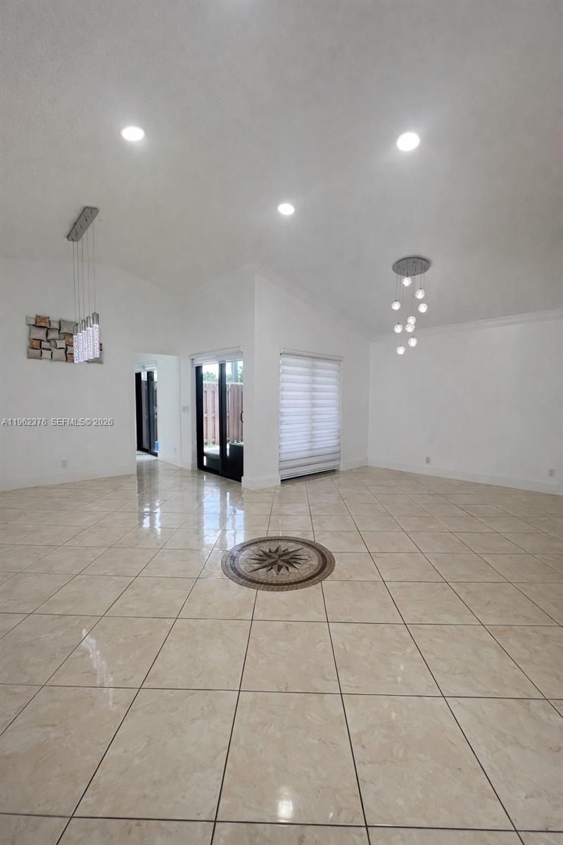6012 NW 172nd Terr Cir, Hialeah, FL 33015 Photo