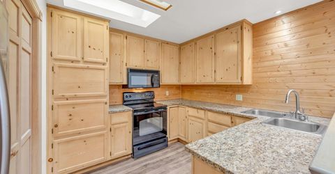 985 Aspen Grove Circle, Minden, NV 89423 Photo