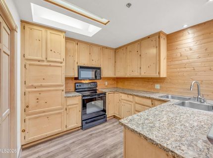 985 Aspen Grove Circle, Minden, NV 89423 Photo