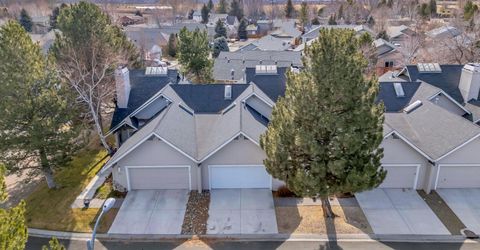 985 Aspen Grove Circle, Minden, NV 89423 Photo