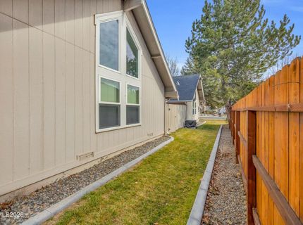 985 Aspen Grove Circle, Minden, NV 89423 Photo