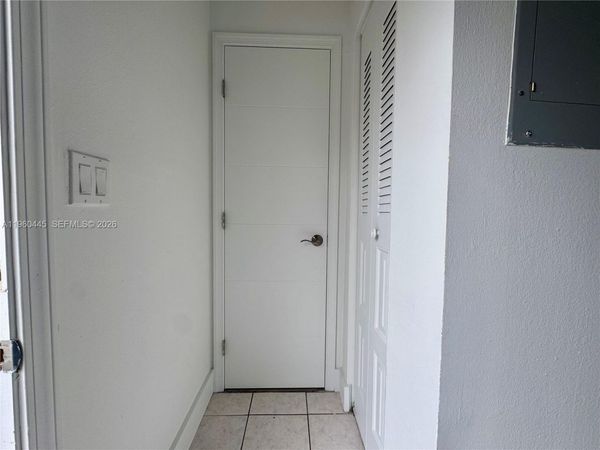 15385 S Dixie Hwy , Unit 13, Palmetto Bay, FL 33157