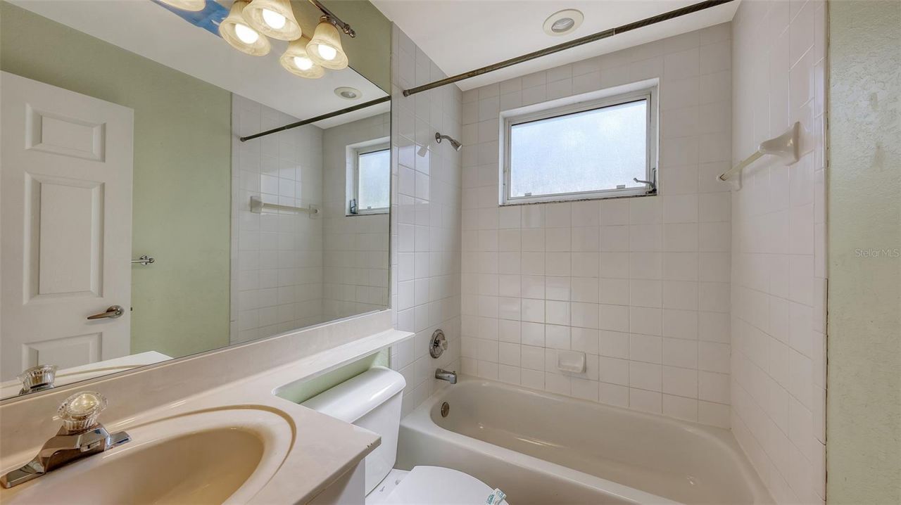 7641 Sweetbay Circle, Unit 7641, Bradenton, FL 34203 Photo