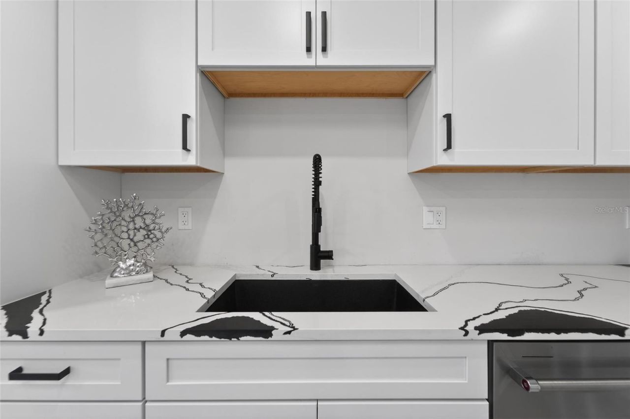 2155 Harbourside Drive, Unit 804, Longboat Key, FL 34228 Photo