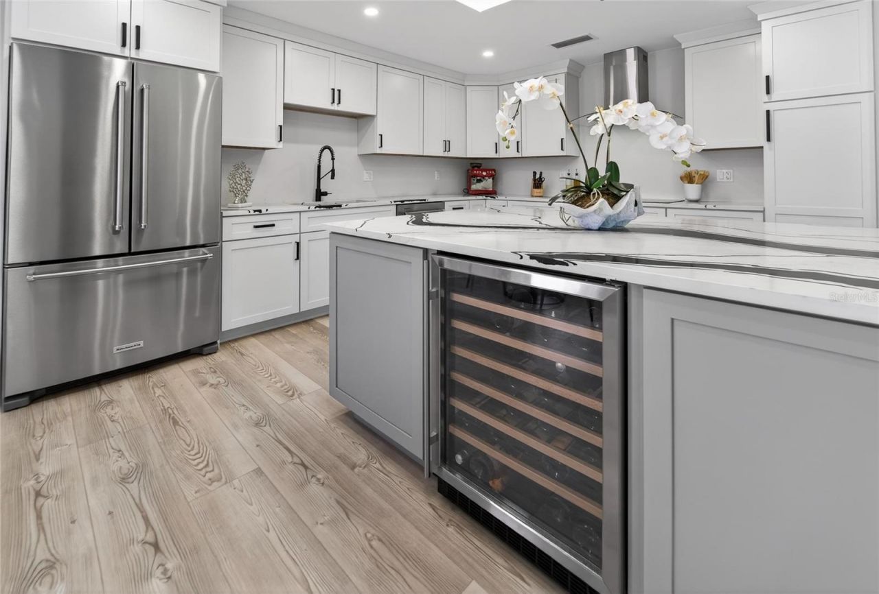 2155 Harbourside Drive, Unit 804, Longboat Key, FL 34228 Photo