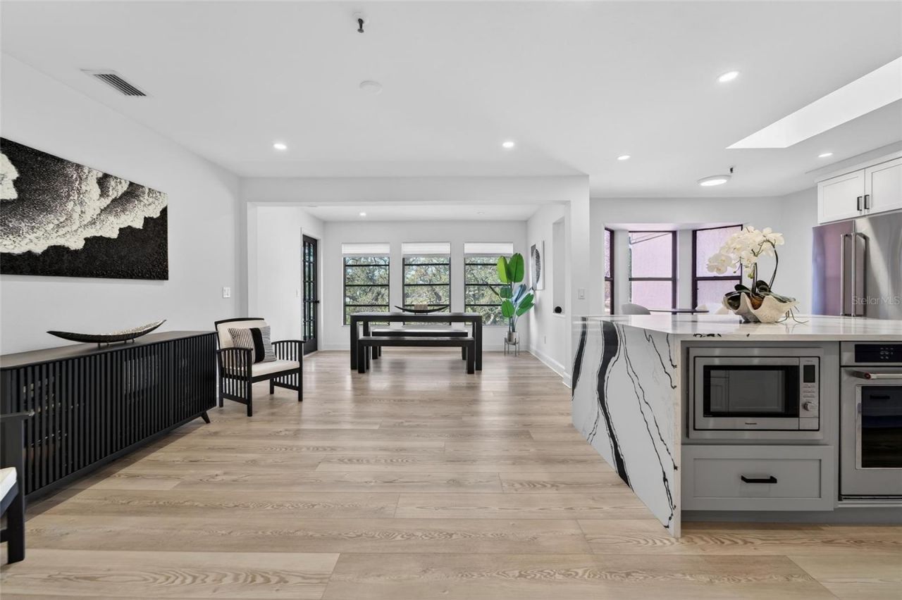 2155 Harbourside Drive, Unit 804, Longboat Key, FL 34228 Photo