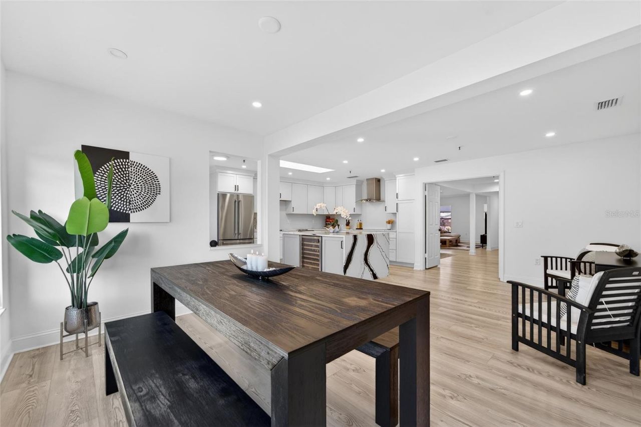 2155 Harbourside Drive, Unit 804, Longboat Key, FL 34228 Photo