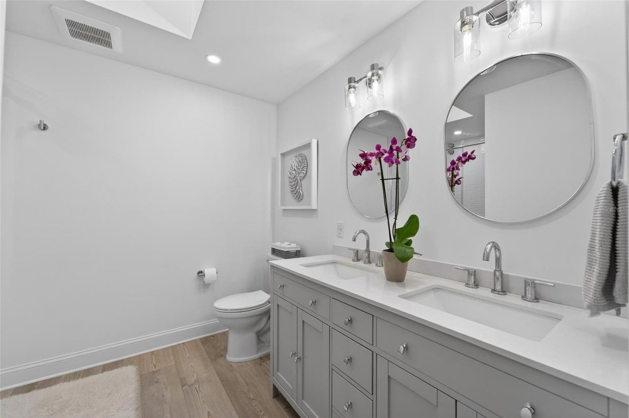 2155 Harbourside Drive, Unit 804, Longboat Key, FL 34228 Photo