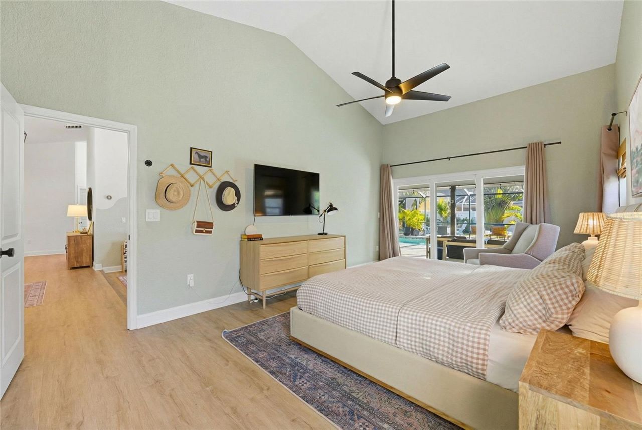 3347 Lake Shore Lane, Clearwater, FL 33761 Photo