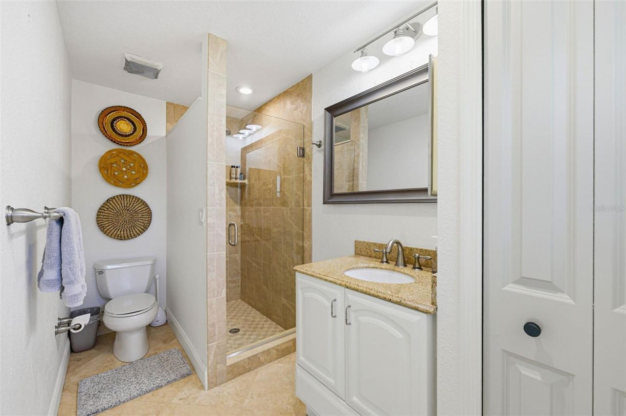 3347 Lake Shore Lane, Clearwater, FL 33761 Photo