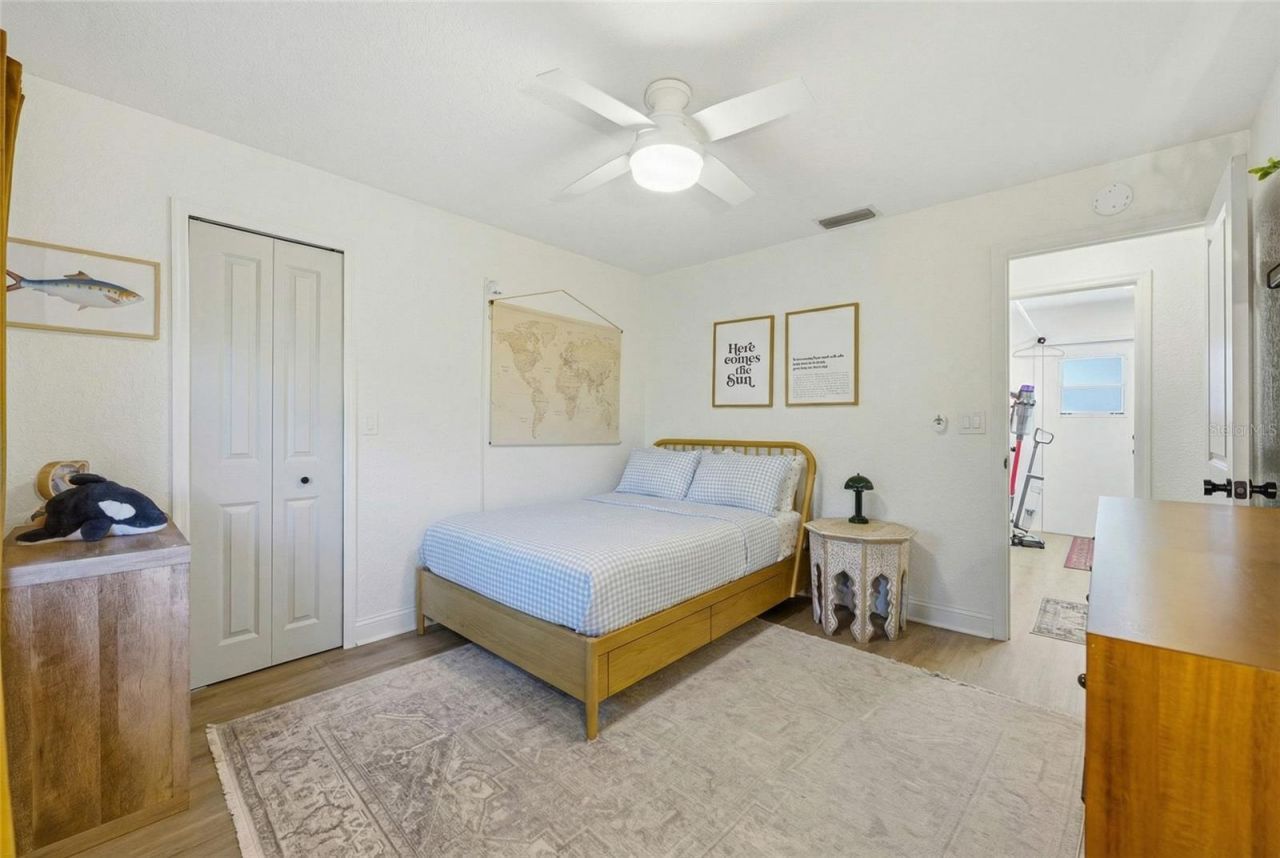 3347 Lake Shore Lane, Clearwater, FL 33761 Photo