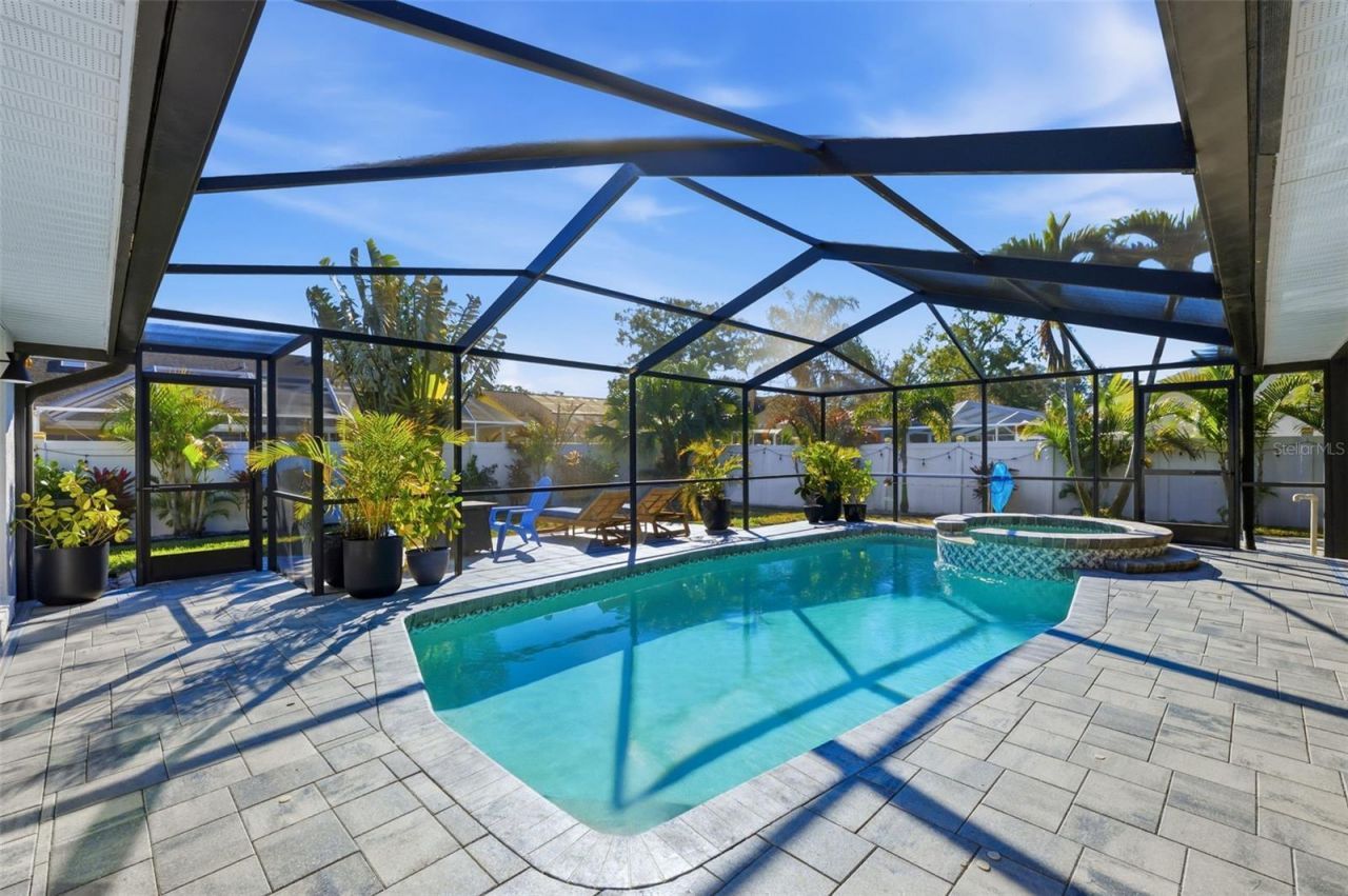 3347 Lake Shore Lane, Clearwater, FL 33761 Photo